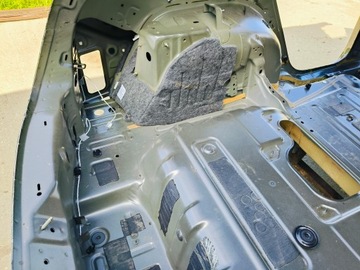 фото thumb №9, Audi q3 ii f3 sportback 1.4tfsi e 2024r четверть левая зад цвет: lz7s