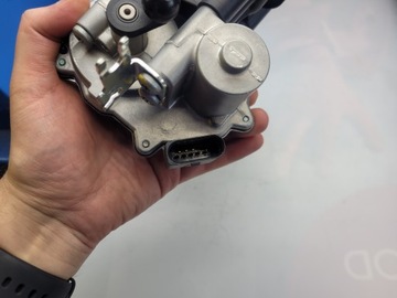 фото thumb №7, Vw audi коллектор всасывающий регулятор 059129712bn 059129086l jak новый