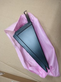 фото thumb №1, Nissan x-trail t32 трикутник заглушка молдинг двері задня ліва оригінал новий