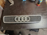 Купить Решётка радиатора радиатора решётка радиатора a4 b5 8d0853651j, фото thumb