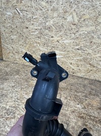 фото thumb №2, Шланг труба интеркулер renault scenic iv megane iv 1.3 tce 144607753r