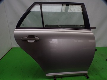 фото thumb №1, Toyota avensis ii t25 универсал дверь правые зад задние лак 1c0