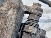 фото thumb №10, Суппорт тормозной + скоба правый перед hyundai sonata v 2.0 crdi 103kw