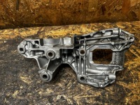 Кронштейн кронштейн генератора renault dacia 1.5 blue dci 117105158r Оригинал, фото thumb