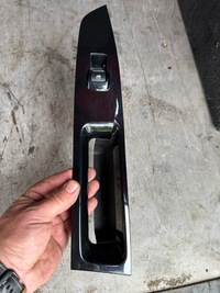 фото thumb №1, Ford galaxy mk4 перемикач вікон + панель правий задня