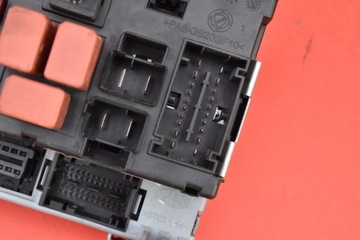 фото thumb №10, Коробка запобіжників 51778008 fiat linea 1.4 8v 77 km 06-12