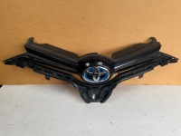 фото thumb №1, Toyota auris ii lift решётка радиатора бампера радиатора logo 53100-02880