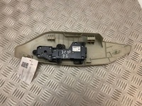 фото thumb №14, Volvo xc90 2016 кнопки керування сидіння