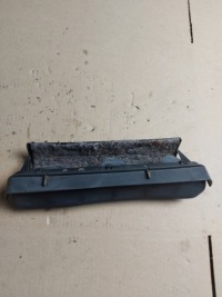 фото thumb №1, Решітка вентиляційна задня citroen c3 peugeot 307