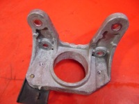 фото thumb №1, Trafic ii vivaro a primastar 1.9 dci кронштейн підпора піввісь 8200003831