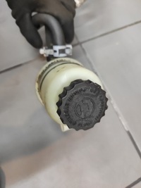 фото thumb №7, Jeep cherokee liberty kk 2.8 crd 07-12r бак жидкости усилителя шланг