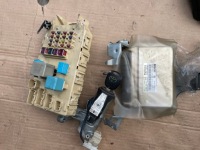 фото thumb №1, Toyota yaris verso kompletny набор стартовый 0281011650