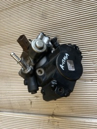 Купити Насос упорскування mercedes оригінальний номер 28447439, фото thumb