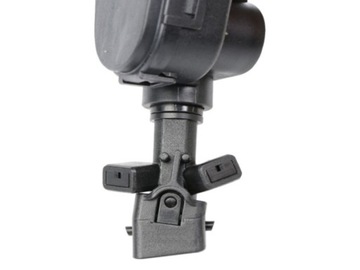 фото thumb №4, Насадка склоомивача фара ліва volvo v70 iii