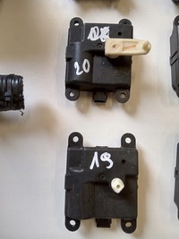 фото thumb №10, Модуль реле датчик моторчик nissan 350z infiniti g37 g35