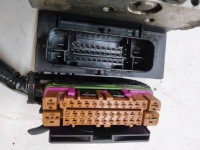 Насос abs 6q0907379ah 6q0614517s 0265234361 0265950490 vw polo iv Цена, фото thumb