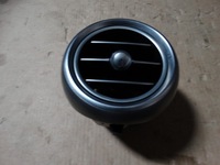 фото thumb №1, Idealna решётка консоли правая mercedes w205 w253 1