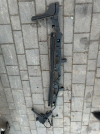 фото thumb №1, Напрямна бампера задня renault kangoo iii 2021-