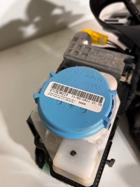 фото thumb №5, Pas безпеки з podajnikiem cabrio audi a5 8t 8f рестайлінг 9f0 857 759