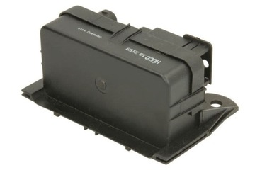 фото thumb №2, Блок управления свечей накаливания подходит для: mercedes c w202 , c w203 , c t-m