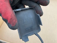 фото thumb №3, Заглушка фаркоп бампера перед 3t0807241 superb ii 2 9202 оригінал