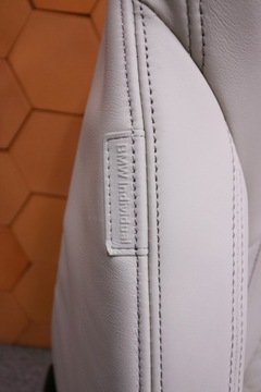 фото thumb №10, Bmw 4 g22 салон сидіння individual шкіра merino elfenbeinweiss harman