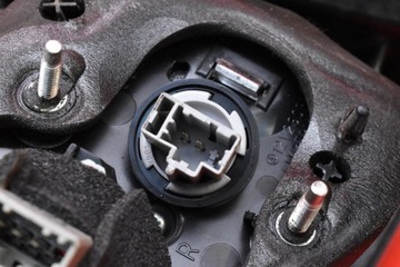 фото thumb №9, Лампа правая зад задняя p3805 mazda 3 1 i bk 5d hb 03-06