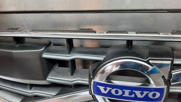 фото thumb №10, Решітка радіатора решітка volvo v60 s60 ii r-design
