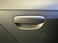 фото thumb №1, Ручка наружная правые зад audi a4 b7 ly7w