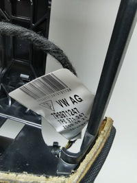 фото thumb №8, Потолок чёрная панорама porsche cayenne ii 7p5867501d