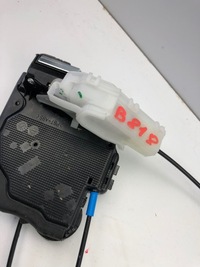 фото thumb №5, Toyota c-hr замок двері лівий зад