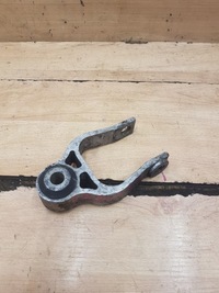 фото thumb №1, Подушка кронштейн двигателя renault laguna iii