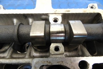 фото thumb №4, Ford mondeo mk31.8 16v головка двигуна 1s7g6090a2