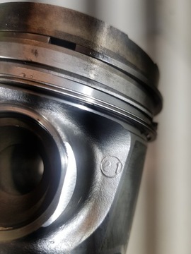 фото thumb №10, Поршень + шатун volvo v70 xc60 xc70 s60 s80 2.4d d5244t12