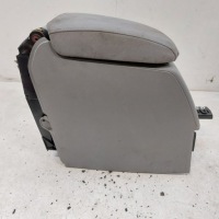 фото thumb №13, Volkswagen golf 5 v підлокітник корпус 1k0864251