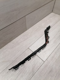 фото thumb №1, Passat b8 напрямна бампер правий задня 3g9807356a