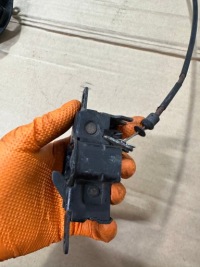 фото thumb №11, Замок капот, замки, трос капот, тягa mercedes cl w216