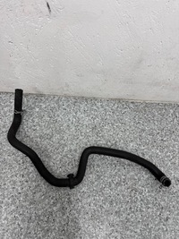 фото thumb №1, Wąż шланг трубка wody volvo s90 ii 2017-2021 31338302