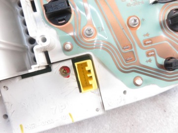 фото thumb №8, Спідометр  honda civic vi 1.4 i hr0200101