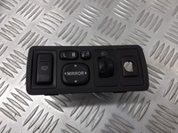 фото thumb №1, Панель переключателей toyota yaris ii