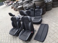 фото thumb №1, Renault clio v 2023 alpine сидіння передні заднє сидіння задня обшивки полиця europa