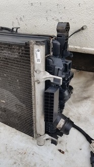 фото thumb №10, Радіатор opel zafira c 2.0