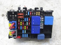 фото thumb №1, Коробка предохранителей 1.2 tce renault megane iv hb 243800453r