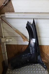 фото thumb №9, Крыло правый перед mercedes w205 заменитель