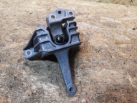 фото thumb №1, Hyundai kona 1.6 подушка двигуна