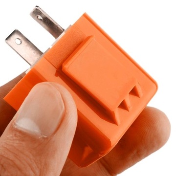 РЕГУЛИРУЕМЫЙ СВЕТОДИОДНЫЙ ПРЕРЫВАТЕЛЬ СИГНАЛА ПОВОРОТА 2PIN