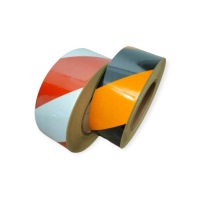 фото thumb №5, Лента отражающая гладкая ступени отражатель 5m стойки гараж порог biało czerwona