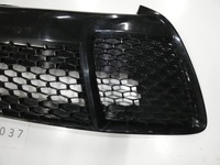 фото thumb №5, Решётка бампера средняя toyota camry 2.037