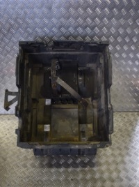 Купить Коробка основание аккумуляторов mercedes actros mp4, фото thumb