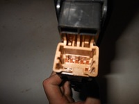 фото thumb №5, Переключатель стекло правый задняя forester ii lift 06-08